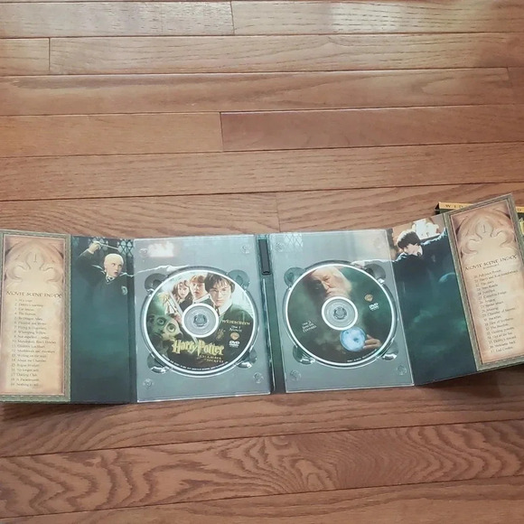 Harry Potter And The Prisoner Of Azkaban/And The Chamber Of Secrets DVD Sets - Picture 5 of 6